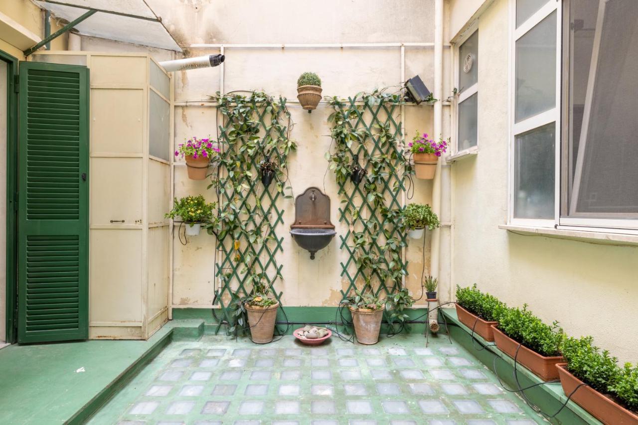 Charming With Patio A Few Steps From Colosseum * Roma